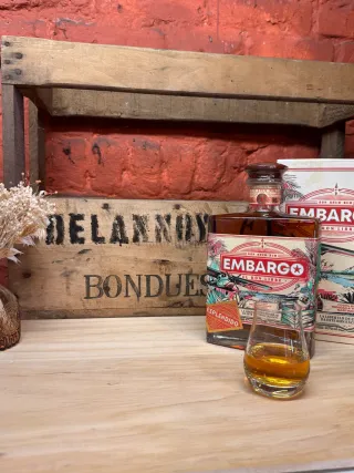 embargo anejo esplendido